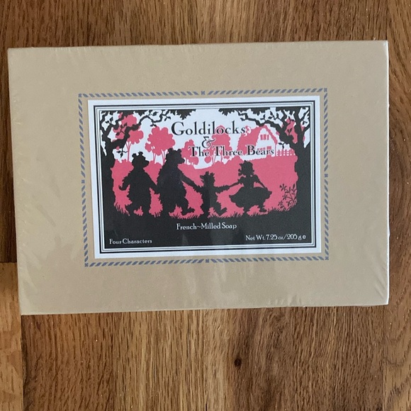 Accessories - NEW never opened Goldilocks & Three Bears French Milled Soap